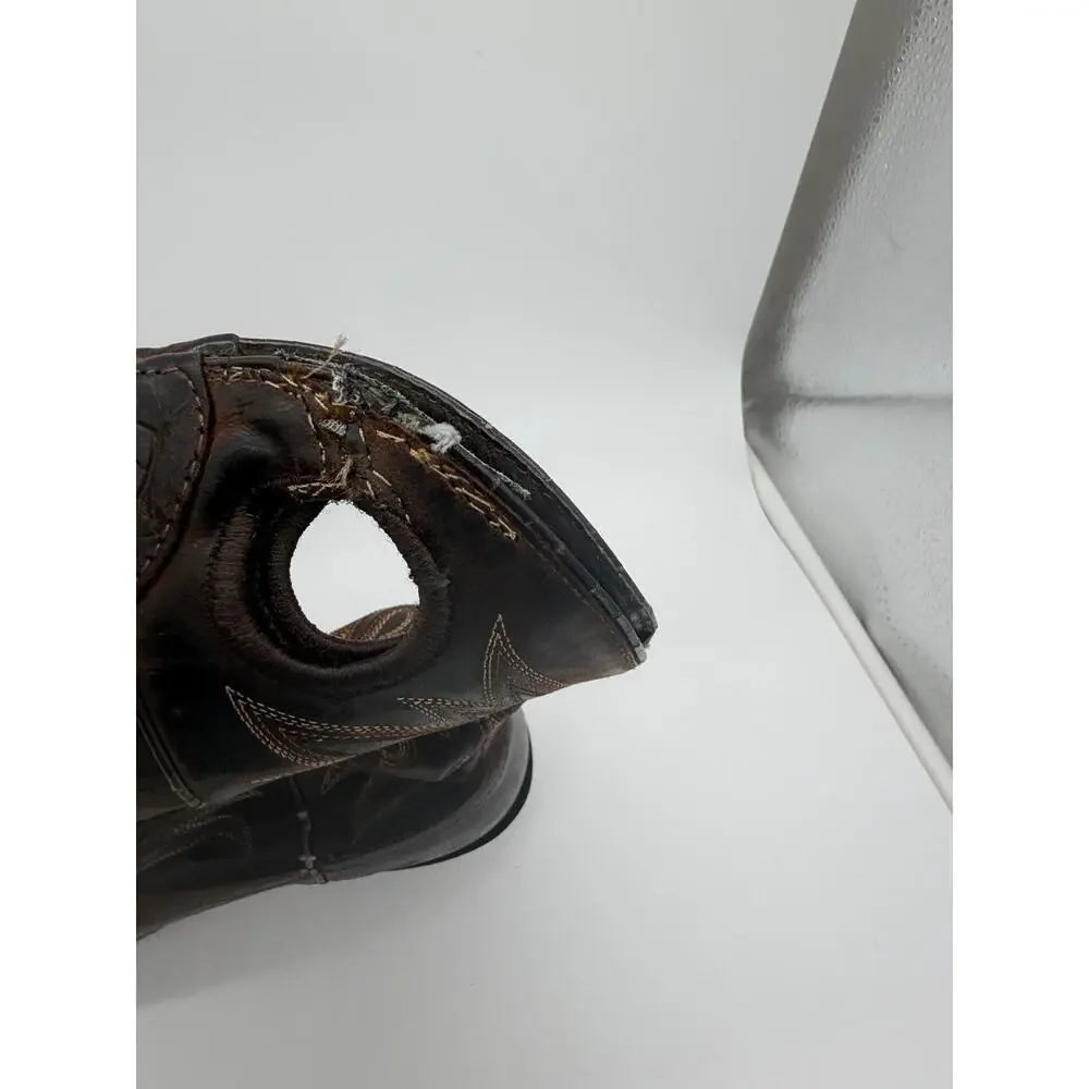 Ariat brand style